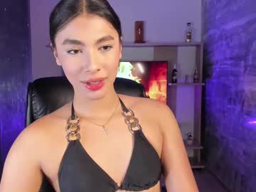 Isabellefoxx Chaturbate stream image from May 16, 2025