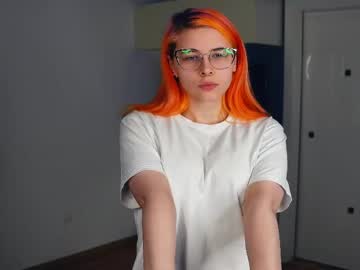 Primrosehambelton Chaturbate stream image from May 16, 2025