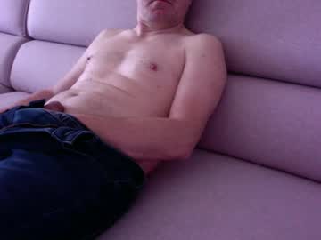 Treeey Chaturbate stream image from May 16, 2025
