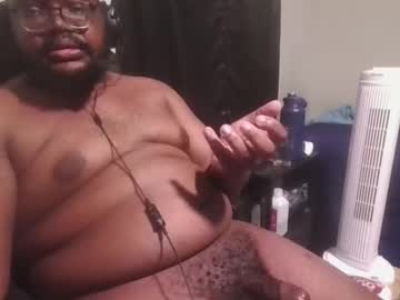 Dickbuster1000 Chaturbate stream image from May 16, 2025