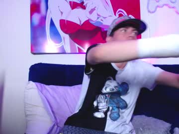 Andrew_Angels Chaturbate stream image from May 16, 2025