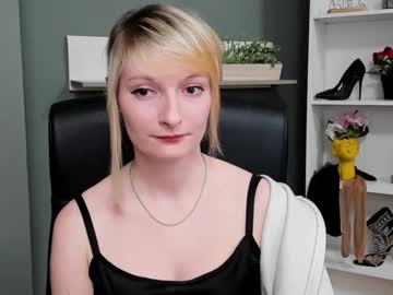 Blair_Erotic Chaturbate stream image from May 16, 2025