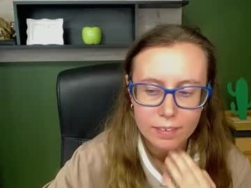 Lizzy_Sparkle Chaturbate stream image from May 16, 2025