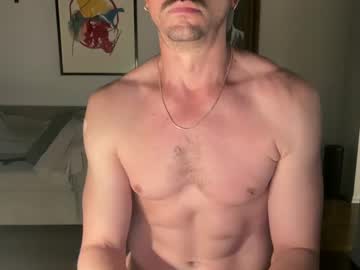 Justinwestwood Chaturbate stream image from May 16, 2025