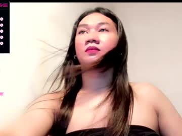 Kiella69cum Chaturbate stream image from May 16, 2025