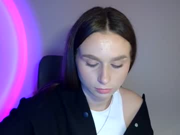 Adele_Amore Chaturbate stream image from May 16, 2025