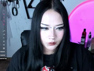 Cristal_Kosh Chaturbate stream image from May 16, 2025