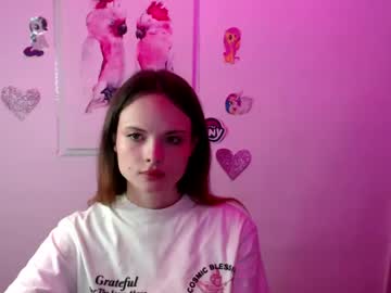 A_Ariella_ Chaturbate stream image from May 16, 2025