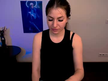 Sinqueen_ Chaturbate stream image from May 16, 2025