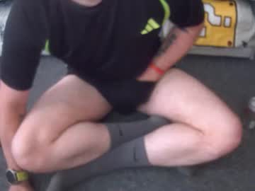 Lovelength99 Chaturbate stream image from May 16, 2025