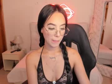Mia_Jonnees Chaturbate stream image from May 16, 2025