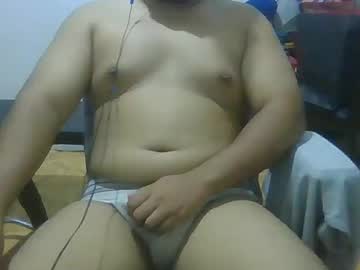 Hopefulcub Chaturbate stream image from May 16, 2025