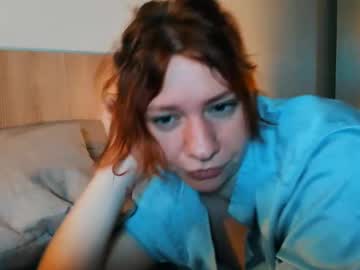 Melissa_Ember Chaturbate stream image from May 16, 2025