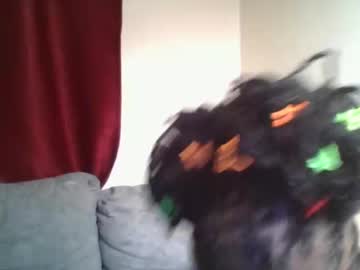 Cutey_Lunar Chaturbate stream image from May 16, 2025