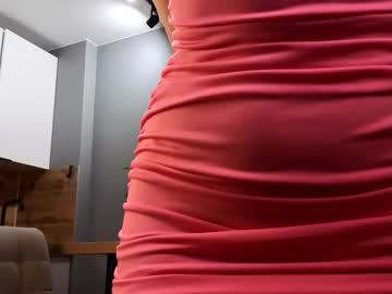 Roselyn_Rose Chaturbate stream image from May 16, 2025
