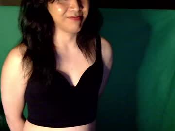 Tashakai Chaturbate stream image from May 16, 2025