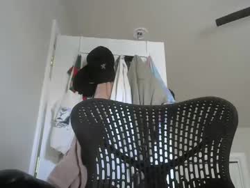 J1984useme Chaturbate stream image from May 16, 2025