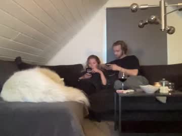 Jdepw Chaturbate stream image from May 16, 2025