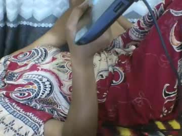 Queen_Grashia Chaturbate stream image from May 16, 2025