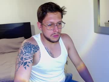 Maaxxxrider Chaturbate stream image from May 16, 2025