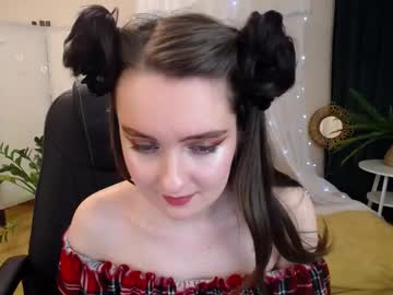 Sweetintouch Chaturbate stream image from May 16, 2025