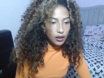Candela_Ruiz Chaturbate stream image from May 16, 2025