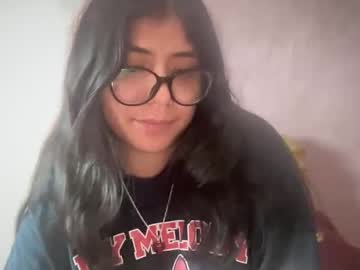 Cherryestefi Chaturbate stream image from May 16, 2025