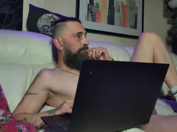 Kinkyrusty Chaturbate stream image from May 16, 2025