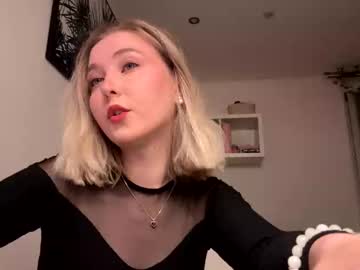 Milena391630 Chaturbate stream image from May 16, 2025