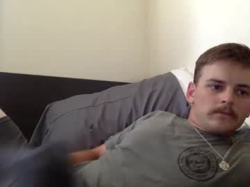 Tnich28 Chaturbate stream image from May 16, 2025