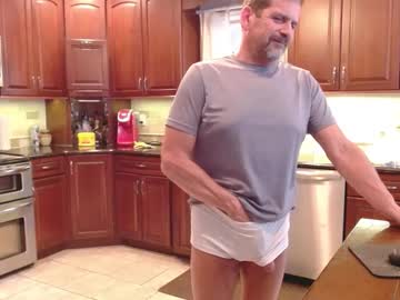 Islandguy70 Chaturbate stream image from May 16, 2025