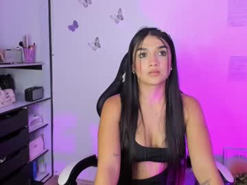 Maneelyc Chaturbate stream image from May 16, 2025