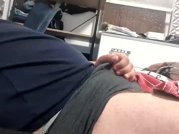 Xpuikhiidwes Chaturbate stream image from May 16, 2025