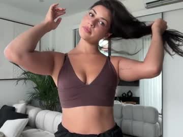 Cuteamaraa Chaturbate stream image from May 17, 2025