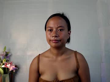 Miss_Laica Chaturbate stream image from May 17, 2025