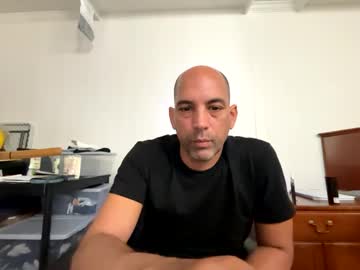Bigdaedae4202 Chaturbate stream image from May 17, 2025