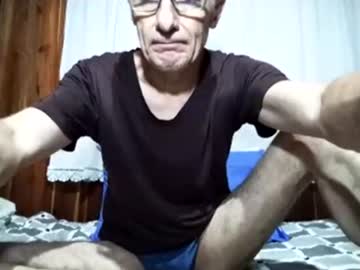Cucaio18 Chaturbate stream image from May 17, 2025
