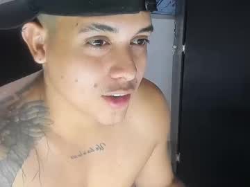 Lennonhot4 Chaturbate stream image from May 17, 2025