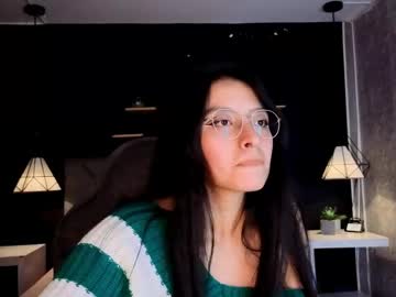 Madhelinne Chaturbate stream image from May 17, 2025