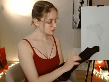 Charming_Beauty Chaturbate stream image from May 17, 2025