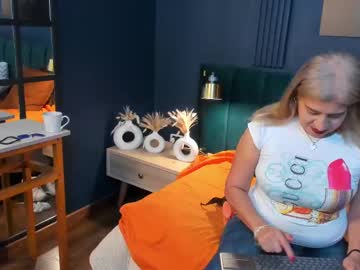 Ailynross_ Chaturbate stream image from May 17, 2025