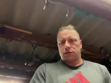 Chris164 Chaturbate stream image from May 17, 2025
