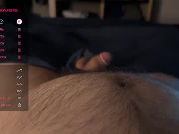 Hansomeman2015 Chaturbate stream image from May 17, 2025