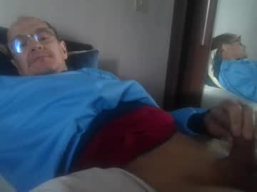 Pichoun71 Chaturbate stream image from May 17, 2025