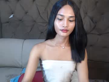 Hothornyjackie stream image from May 17, 2025