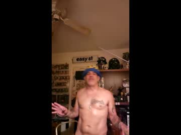Munxxx420 Chaturbate stream image from May 17, 2025