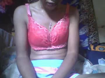 Maniah01 Chaturbate stream image from May 17, 2025