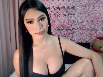 Martha_Fox Chaturbate stream image from May 17, 2025