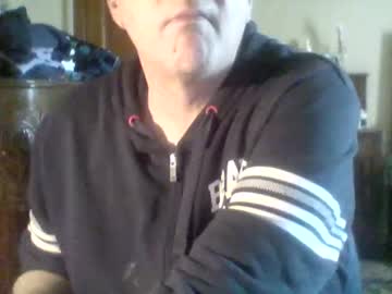 Xaramanu Chaturbate stream image from May 17, 2025