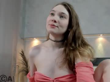 Alisa_Lesly Chaturbate stream image from May 17, 2025